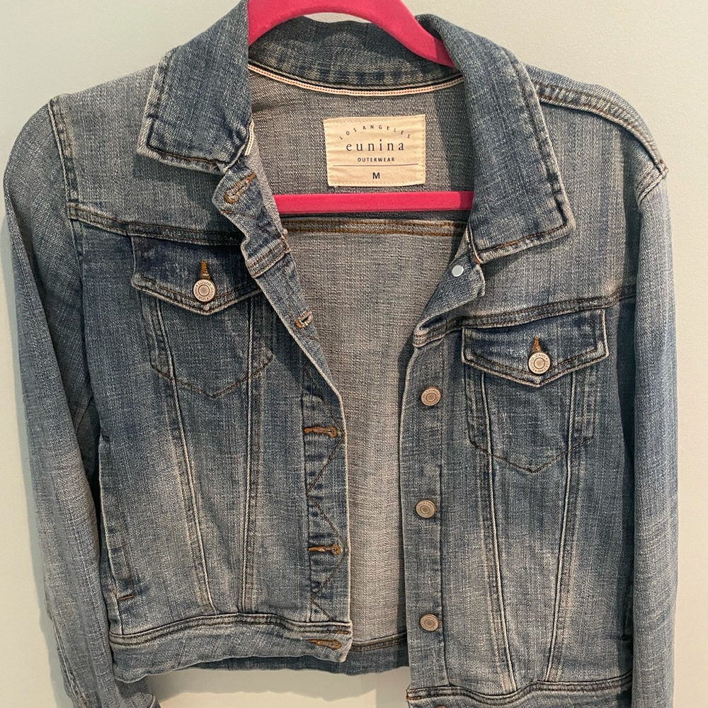 Women’s Jean Jacket; Fitted